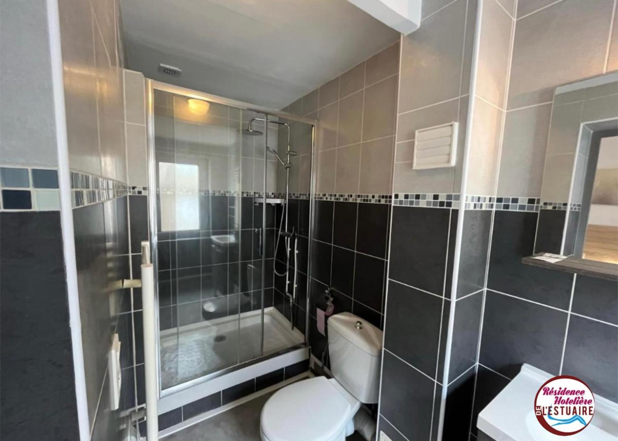 Residence Hoteliere De L'Estuaire Le Havre Esterno foto